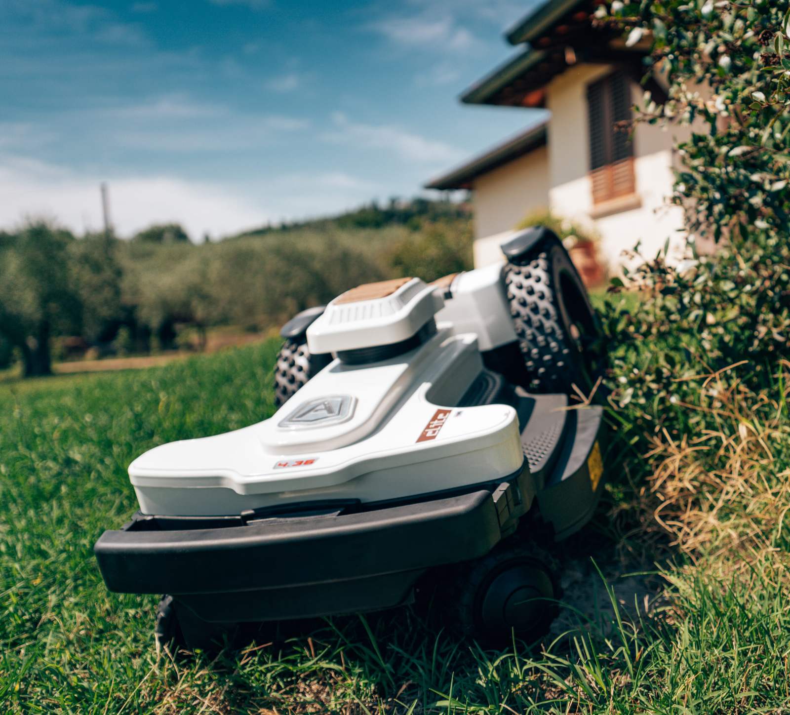 Ambrogio 4.36 Elite 4WD - Image 10